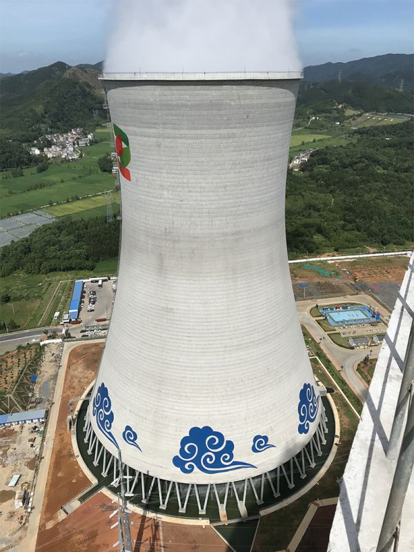 江西分宜电厂二座160米冷却塔美化绘画祥云